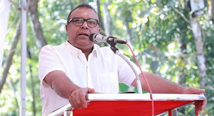 എൻഎസ്എസ്-എസ്എൻഡിപി ഐക്യ നീക്കത്തില് പ്രതികരണവുമായി തുഷാർ വെള്ളാപ്പള്ളി എൻഎസ്എസ്-എസ്എൻഡിപി ഐക്യ നീക്കത്തില് പ്രതികരണവുമായി തുഷാർ വെള്ളാപ്പള്ളി