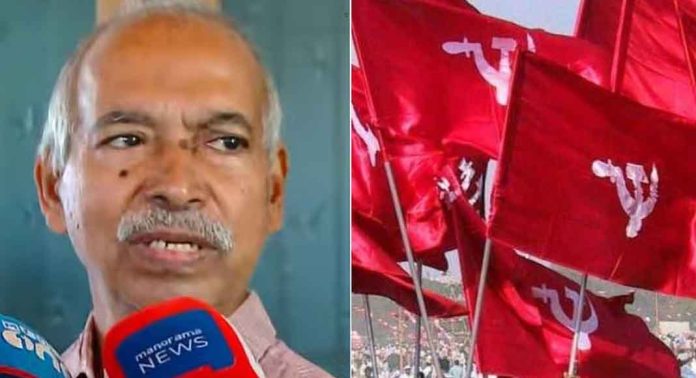 പയ്യന്നൂരിൽ സ്വതന്ത്ര സ്ഥാനാര്ത്ഥിയായി മത്സരിക്കുന്ന മുൻ സിപിഎം നേതാവ് വി കുഞ്ഞികൃഷ്ണന്റെ തെരഞ്ഞെടുപ്പ് കമ്മിറ്റി ഓഫീസ് പൊളിച്ചു പയ്യന്നൂരിൽ സ്വതന്ത്ര സ്ഥാനാര്ത്ഥിയായി മത്സരിക്കുന്ന മുൻ സിപിഎം നേതാവ് വി കുഞ്ഞികൃഷ്ണന്റെ തെരഞ്ഞെടുപ്പ് കമ്മിറ്റി ഓഫീസ് പൊളിച്ചു