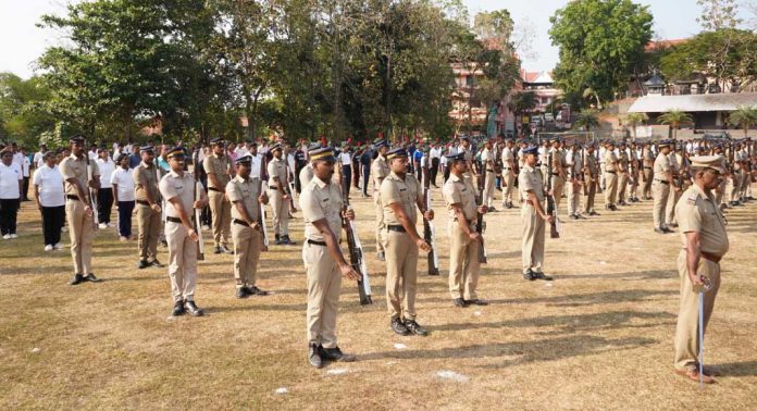 റിപ്പബ്ലിക് ദിനാഘോഷം : പരേഡ് റിഹേഴ്സല് ആരംഭിച്ചു റിപ്പബ്ലിക് ദിനാഘോഷം : പരേഡ് റിഹേഴ്സല് ആരംഭിച്ചു