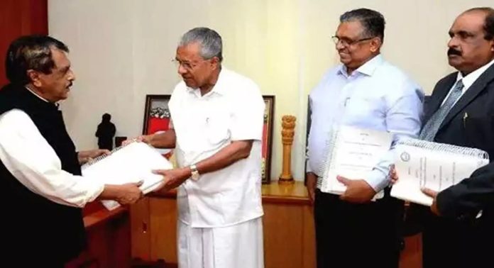 ജസ്റ്റിസ് ജെ.ബി കോശി കമ്മീഷൻ റിപ്പോർട്ടിന് തത്വത്തിൽ അംഗീകാരം നൽകി മന്ത്രിസഭ ജസ്റ്റിസ് ജെ.ബി കോശി കമ്മീഷൻ റിപ്പോർട്ടിന് തത്വത്തിൽ അംഗീകാരം നൽകി മന്ത്രിസഭ