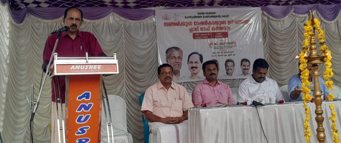 കേരളത്തിലെ എല്ലാ കുടുംബങ്ങളിലും ഭക്ഷണം എത്തിക്കുക എന്നത് സർക്കാർ നിലപാട് : മന്ത്രി ജി ആർ അനിൽ കേരളത്തിലെ എല്ലാ കുടുംബങ്ങളിലും ഭക്ഷണം എത്തിക്കുക എന്നത് സർക്കാർ നിലപാട് : മന്ത്രി ജി ആർ അനിൽ