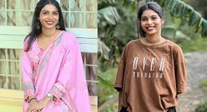 ജീവനൊടുക്കിയ ഇൻഫ്ലുവൻസർ ചിന്നു പാപ്പുവിന്റെ ആൺസുഹൃത്തിനെയും മരിച്ച നിലയിൽ കണ്ടെത്തി ജീവനൊടുക്കിയ ഇൻഫ്ലുവൻസർ ചിന്നു പാപ്പുവിന്റെ ആൺസുഹൃത്തിനെയും മരിച്ച നിലയിൽ കണ്ടെത്തി