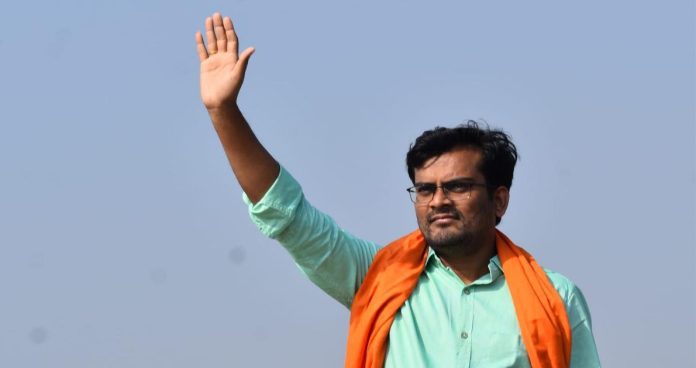 കരാറുകാരനിൽ നിന്ന് അഞ്ച് ലക്ഷം രൂപ കൈക്കൂലി വാങ്ങുന്നതിനിടെ ബിജെപി എംഎൽഎ അറസ്റ്റിൽ കരാറുകാരനിൽ നിന്ന് അഞ്ച് ലക്ഷം രൂപ കൈക്കൂലി വാങ്ങുന്നതിനിടെ ബിജെപി എംഎൽഎ അറസ്റ്റിൽ