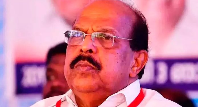 അമ്പലപ്പുഴ പുനർഗേഹം പദ്ധതി ; ശിലാഫലകം മാറ്റിയതിൽ വിമർശനവുമായി ജി സുധാകരൻ അമ്പലപ്പുഴ പുനർഗേഹം പദ്ധതി ; ശിലാഫലകം മാറ്റിയതിൽ വിമർശനവുമായി ജി സുധാകരൻ
