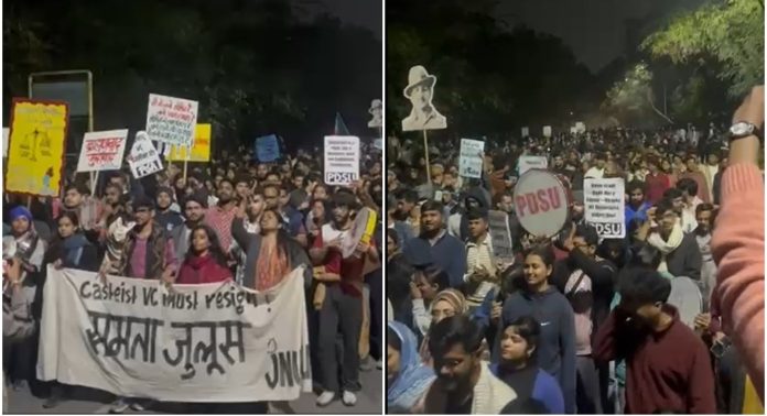 ജെഎൻയുവിൽ വിദ്യാർത്ഥി സംഘടനകൾ ഏറ്റുമുട്ടി ; വിസിയുടെ രാജി ആവശ്യപ്പെട്ട് നടത്തിയ സമരത്തിൽ സംഘർഷം ജെഎൻയുവിൽ വിദ്യാർത്ഥി സംഘടനകൾ ഏറ്റുമുട്ടി ; വിസിയുടെ രാജി ആവശ്യപ്പെട്ട് നടത്തിയ സമരത്തിൽ സംഘർഷം