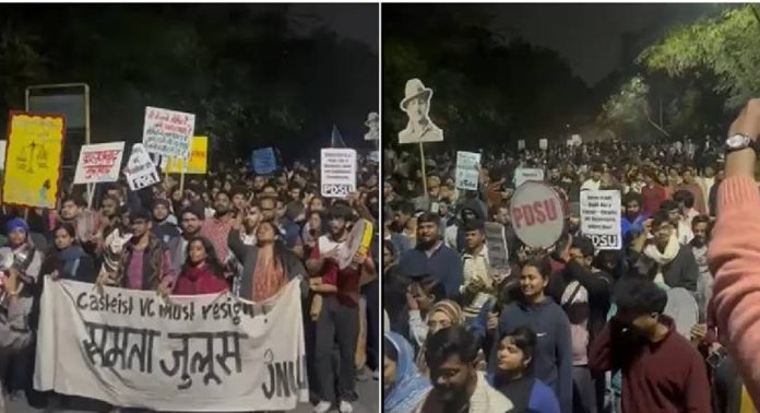 ജെ എൻ യുവിലെ വിദ്യാർത്ഥി പ്രതിഷേധത്തിൽ അറസ്റ്റ് ചെയ്യപ്പെട്ട എല്ലാ വിദ്യാർത്ഥികൾക്കും ജാമ്യം ജെ എൻ യുവിലെ വിദ്യാർത്ഥി പ്രതിഷേധത്തിൽ അറസ്റ്റ് ചെയ്യപ്പെട്ട എല്ലാ വിദ്യാർത്ഥികൾക്കും ജാമ്യം