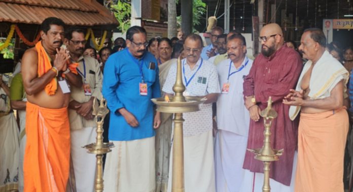 തലവടി തിരു പനയനൂർകാവ് ഭഗവതി ക്ഷേത്രത്തില് കുംഭ ഭരണി പൊങ്കാല മഹോത്സവം നടന്നു തലവടി തിരു പനയനൂർകാവ് ഭഗവതി ക്ഷേത്രത്തില് കുംഭ ഭരണി പൊങ്കാല മഹോത്സവം നടന്നു