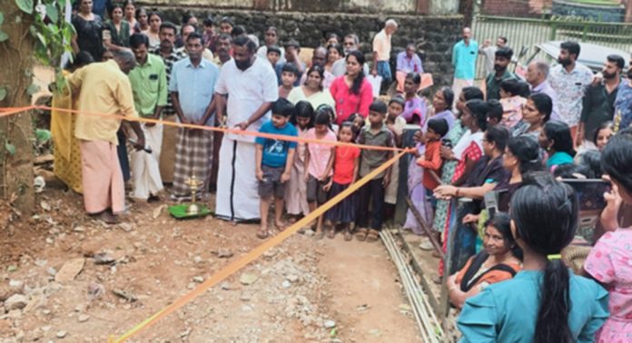 മാടമണ് മില്മപടി – പതാലില് റോഡ് സഞ്ചാരയോഗ്യമായി ; ആശ്വസിച്ച് പ്രദേശവാസികള് മാടമണ് മില്മപടി – പതാലില് റോഡ് സഞ്ചാരയോഗ്യമായി ; ആശ്വസിച്ച് പ്രദേശവാസികള്