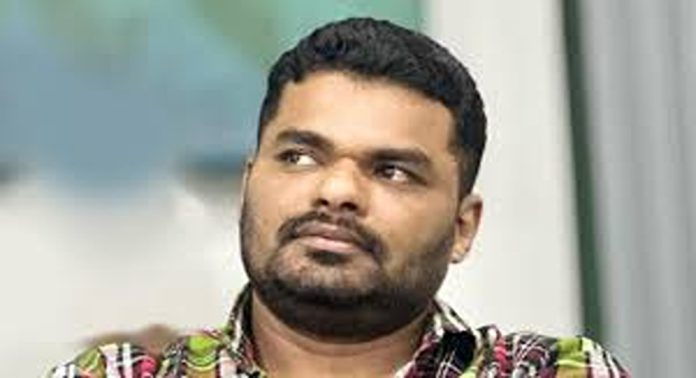 ബിജെപി നേതാവ് പത്മരാജന് ചട്ടം ലംഘിച്ച് സര്ക്കാര് പരോള് അനുവദിച്ചതില് രൂക്ഷ വിമര്ശനവുമായി എംഎസ്എഫ് നേതാവ് പി.കെ നവാസ് ബിജെപി നേതാവ് പത്മരാജന് ചട്ടം ലംഘിച്ച് സര്ക്കാര് പരോള് അനുവദിച്ചതില് രൂക്ഷ വിമര്ശനവുമായി എംഎസ്എഫ് നേതാവ് പി.കെ നവാസ്