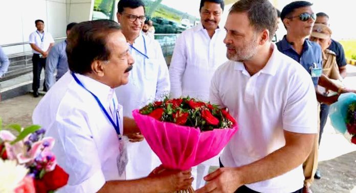 തെരഞ്ഞെടുപ്പില് കോൺഗ്രസ് പ്രചാരണ വിഭാഗത്തിന്റെ തലവനായി രമേശ് ചെന്നിത്തലയെ ഹൈക്കമാന്റ് നിയമിച്ചതിന് പിന്നില് വ്യക്തമായ രാഷ്ട്രീയ – സംഘടനാ ലക്ഷ്യങ്ങള് തെരഞ്ഞെടുപ്പില് കോൺഗ്രസ് പ്രചാരണ വിഭാഗത്തിന്റെ തലവനായി രമേശ് ചെന്നിത്തലയെ ഹൈക്കമാന്റ് നിയമിച്ചതിന് പിന്നില് വ്യക്തമായ രാഷ്ട്രീയ – സംഘടനാ ലക്ഷ്യങ്ങള്