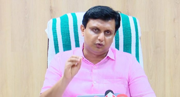 പുതമണ് പാലം, പുതമണ് – കുട്ടത്തോട് റോഡ് ഉദ്ഘാടനം ഫെബ്രുവരി 26 ന് പുതമണ് പാലം, പുതമണ് – കുട്ടത്തോട് റോഡ് ഉദ്ഘാടനം ഫെബ്രുവരി 26 ന്