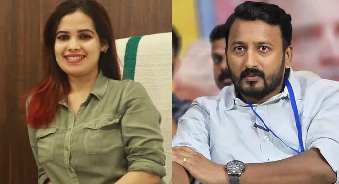 രാഹുലിനെതിരായ ആരോപണങ്ങളിൽ ഉറച്ചുനിൽക്കുന്നു എന്ന് എം.എ. ഷഹനാസ് രാഹുലിനെതിരായ ആരോപണങ്ങളിൽ ഉറച്ചുനിൽക്കുന്നു എന്ന് എം.എ. ഷഹനാസ്