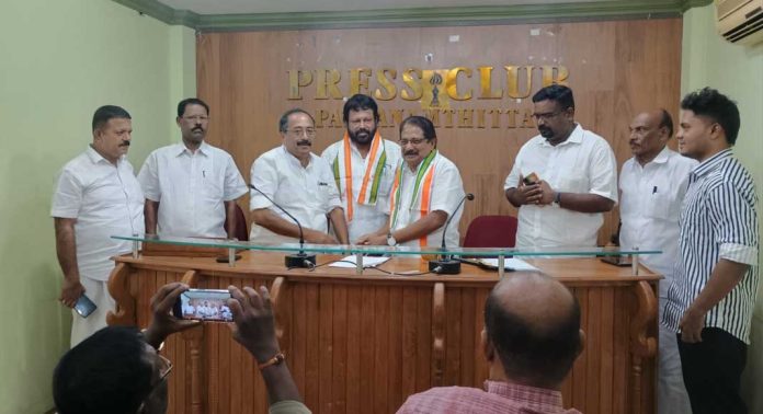 എൻസിപി പത്തനംതിട്ട ജില്ല കമ്മിറ്റി പിരിച്ചുവിട്ട് കേരള കോൺഗ്രസ് ജോസഫ് ഗ്രൂപ്പിൽ ചേർന്നു എൻസിപി പത്തനംതിട്ട ജില്ല കമ്മിറ്റി പിരിച്ചുവിട്ട് കേരള കോൺഗ്രസ് ജോസഫ് ഗ്രൂപ്പിൽ ചേർന്നു