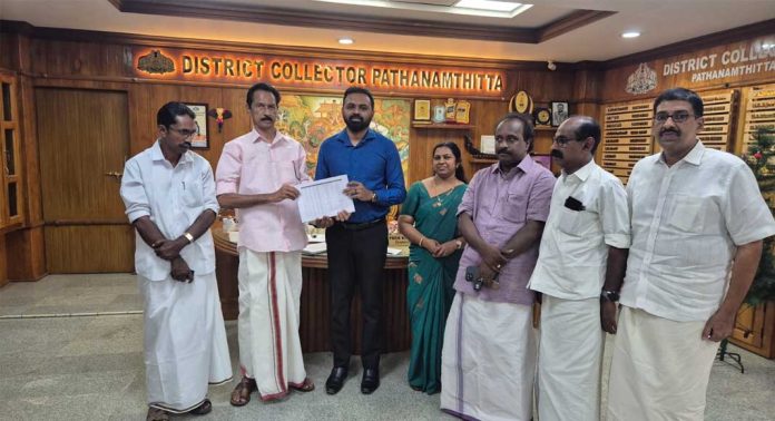തീവ്ര വോട്ടര്പട്ടിക പരിഷ്കരണം : ജില്ലാതല രാഷ്ട്രീയ പാര്ട്ടി യോഗം ചേര്ന്നു തീവ്ര വോട്ടര്പട്ടിക പരിഷ്കരണം : ജില്ലാതല രാഷ്ട്രീയ പാര്ട്ടി യോഗം ചേര്ന്നു