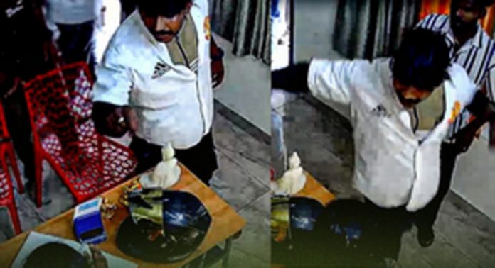 തിരുവല്ലയില് ഗുണ്ടാ പിരിവ് നല്കിയില്ല – സ്പാ ജീവനക്കാരിയെ കാപ്പാ കേസ് പ്രതി ബലാല്സംഗം ചെയ്തു : നാലുപേര് അറസ്റ്റില് തിരുവല്ലയില് ഗുണ്ടാ പിരിവ് നല്കിയില്ല – സ്പാ ജീവനക്കാരിയെ കാപ്പാ കേസ് പ്രതി ബലാല്സംഗം ചെയ്തു : നാലുപേര് അറസ്റ്റില്