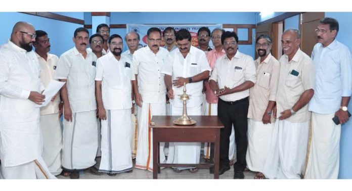 എടത്വ വികസന സമിതി ഭാരവാഹികളുടെ സ്ഥാനാരോഹണം നടന്നു എടത്വ വികസന സമിതി ഭാരവാഹികളുടെ സ്ഥാനാരോഹണം നടന്നു