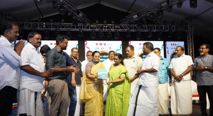 ‘കിക്കോ’ ക്യാമ്പയിനും പീഡിയാട്രിക് പാലിയേറ്റിവ് കെയര് പോളിസിയും പുറത്തിറക്കി ആരോഗ്യവകുപ്പ് ‘കിക്കോ’ ക്യാമ്പയിനും പീഡിയാട്രിക് പാലിയേറ്റിവ് കെയര് പോളിസിയും പുറത്തിറക്കി ആരോഗ്യവകുപ്പ്