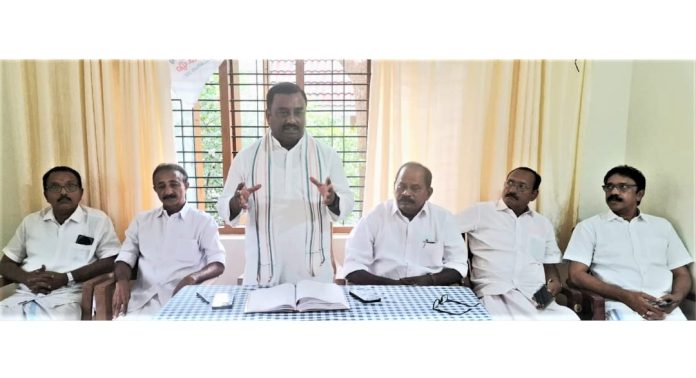 ജനപ്രതിനിധികള് നിയമസഭാ തെരഞ്ഞെടുപ്പില് ഉണര്ന്നു പ്രവര്ത്തിക്കണം : ബി.എം. സന്ദീപ് ജനപ്രതിനിധികള് നിയമസഭാ തെരഞ്ഞെടുപ്പില് ഉണര്ന്നു പ്രവര്ത്തിക്കണം : ബി.എം. സന്ദീപ്