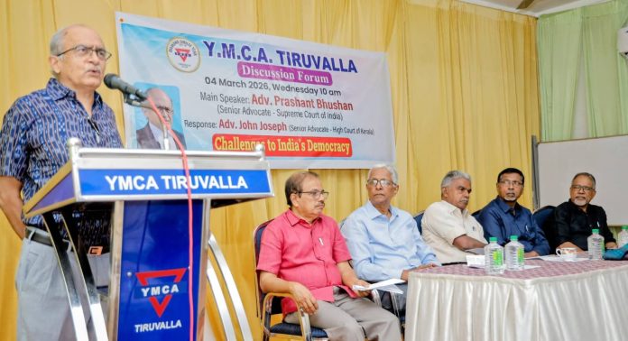 ഇന്ത്യയിൽ ഫാസിസം ശക്തിപ്പെടുന്നു ; അഡ്വ.പ്രശാന്ത് ഭൂഷൻ ഇന്ത്യയിൽ ഫാസിസം ശക്തിപ്പെടുന്നു ; അഡ്വ.പ്രശാന്ത് ഭൂഷൻ