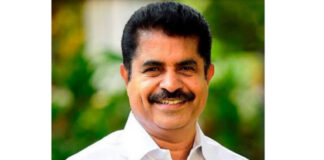പി എം ശ്രീ പദ്ധതി പിന്മാറ്റം സംബന്ധിച്ച നിലപാടില് മലക്കം മറിഞ്ഞ് അടൂർ പ്രകാശ് എംപി