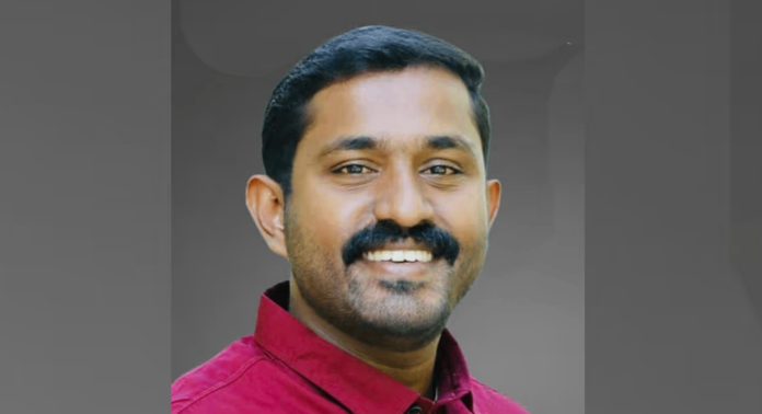 സിപിഎം ഏരിയ കമ്മിറ്റി അംഗം അലന് മാത്യു വിവാഹ വാഗ്ദാനം നൽകി പീഡിപ്പിച്ചെന്ന് കേസ് സിപിഎം ഏരിയ കമ്മിറ്റി അംഗം അലന് മാത്യു വിവാഹ വാഗ്ദാനം നൽകി പീഡിപ്പിച്ചെന്ന് കേസ്