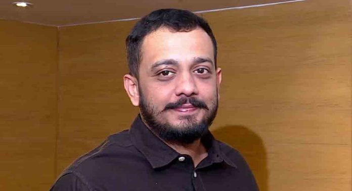 ചിദംബരത്തിനെതിരായ ലൈംഗിക അതിക്രമ കേസിലെ പരാതിക്കാരി വിദേശത്ത് ; നേരിട്ട് മൊഴി നൽകാൻ ഉടൻ നാട്ടിൽ എത്തും ചിദംബരത്തിനെതിരായ ലൈംഗിക അതിക്രമ കേസിലെ പരാതിക്കാരി വിദേശത്ത് ; നേരിട്ട് മൊഴി നൽകാൻ ഉടൻ നാട്ടിൽ എത്തും