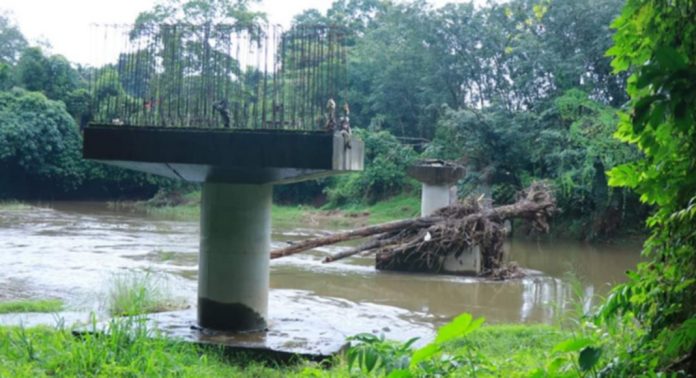 കോന്നി ചിറ്റൂര് കടവില് പുതിയ പാലം നിര്മ്മിക്കും ; നിര്മ്മാണ ഉത്ഘാടനം മാര്ച്ച് 7ന് കോന്നി ചിറ്റൂര് കടവില് പുതിയ പാലം നിര്മ്മിക്കും ; നിര്മ്മാണ ഉത്ഘാടനം മാര്ച്ച് 7ന്