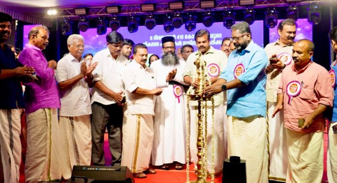 കോന്നി നിയോജക മണ്ഡലത്തിൽ പൂർത്തീകരിച്ചതും, ആരംഭിക്കുന്നതുമായ വിവിധ പദ്ധതികളുടെ ഉദ്ഘാടനം മന്ത്രിമാർ നിർവഹിച്ചു കോന്നി നിയോജക മണ്ഡലത്തിൽ പൂർത്തീകരിച്ചതും, ആരംഭിക്കുന്നതുമായ വിവിധ പദ്ധതികളുടെ ഉദ്ഘാടനം മന്ത്രിമാർ നിർവഹിച്ചു
