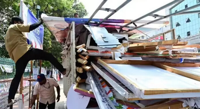 നിയമസഭ തിരഞ്ഞെടുപ്പ് : ജില്ലയില് 14,847 പ്രചാരണ സാമഗ്രികള് നീക്കം ചെയ്തു നിയമസഭ തിരഞ്ഞെടുപ്പ് : ജില്ലയില് 14,847 പ്രചാരണ സാമഗ്രികള് നീക്കം ചെയ്തു