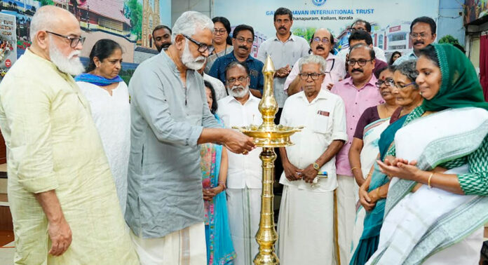 ജീവിതത്തില് പ്രതീക്ഷിക്കാത്ത നിമിഷങ്ങളിലൂടെ കടന്നുപോകുമ്പോഴാണ് അത് വിസ്മയമാകുന്നത്, അത്തരമൊരു വിസ്മയമാണ് ഗാന്ധിഭവന് ; ബ്ലെസി ജീവിതത്തില് പ്രതീക്ഷിക്കാത്ത നിമിഷങ്ങളിലൂടെ കടന്നുപോകുമ്പോഴാണ് അത് വിസ്മയമാകുന്നത്, അത്തരമൊരു വിസ്മയമാണ് ഗാന്ധിഭവന് ; ബ്ലെസി