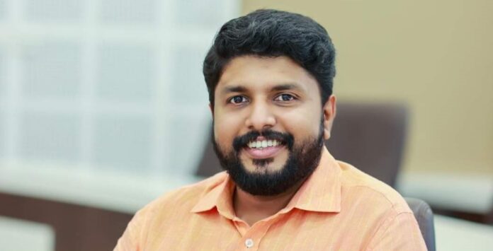 പ്രധാനമന്ത്രി ചാണക വാതക യോജന ഉടന് വരും ; പരിഹസിച്ച് വസീഫ് പ്രധാനമന്ത്രി ചാണക വാതക യോജന ഉടന് വരും ; പരിഹസിച്ച് വസീഫ്