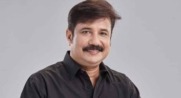 യുഡിഎഫ് കോട്ടയായ ആലുവയില് ഇടതുമുന്നണി സ്ഥാനാർത്ഥിയായി എ.എം ആരിഫ് മത്സരിക്കും യുഡിഎഫ് കോട്ടയായ ആലുവയില് ഇടതുമുന്നണി സ്ഥാനാർത്ഥിയായി എ.എം ആരിഫ് മത്സരിക്കും
