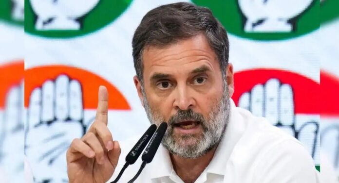 ടീം യു.ഡി.എഫ് എന്നാൽ ടീം കേരളം എന്ന് രാഹുൽ ഗാന്ധി ടീം യു.ഡി.എഫ് എന്നാൽ ടീം കേരളം എന്ന് രാഹുൽ ഗാന്ധി