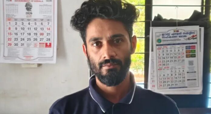 കാഞ്ഞങ്ങാട് 2.36 ഗ്രാം എം.ഡി.എം.എയുമായി യുവാവ് പിടിയിൽ കാഞ്ഞങ്ങാട് 2.36 ഗ്രാം എം.ഡി.എം.എയുമായി യുവാവ് പിടിയിൽ