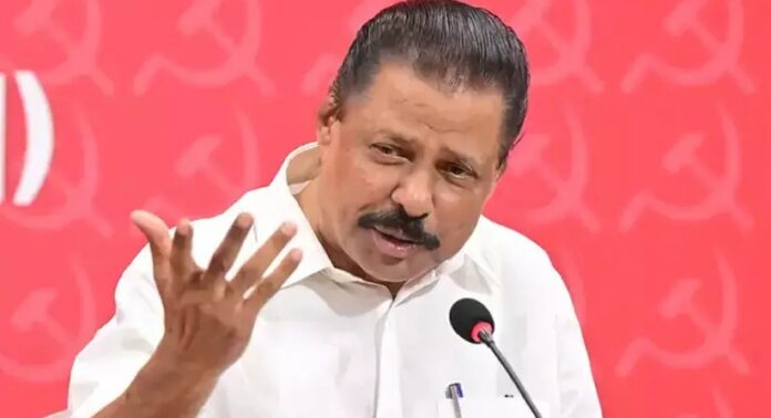 വികസനം അംഗീകരിക്കാൻ പാടില്ലെന്ന് രാഷ്ട്രീയമായി തീരുമനിച്ചവരാണ് പ്രതിപക്ഷമെന്ന് എം വി ഗോവിന്ദൻ വികസനം അംഗീകരിക്കാൻ പാടില്ലെന്ന് രാഷ്ട്രീയമായി തീരുമനിച്ചവരാണ് പ്രതിപക്ഷമെന്ന് എം വി ഗോവിന്ദൻ
