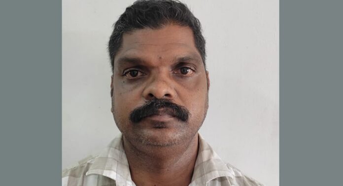 ആലപ്പുഴയിൽ വിദേശ വിനോദ സഞ്ചാരിയുടെ പണം മോഷ്ടിച്ച ഹൗസ് ബോട്ട് ജീവനക്കാരൻ അറസ്റ്റിൽ ആലപ്പുഴയിൽ വിദേശ വിനോദ സഞ്ചാരിയുടെ പണം മോഷ്ടിച്ച ഹൗസ് ബോട്ട് ജീവനക്കാരൻ അറസ്റ്റിൽ