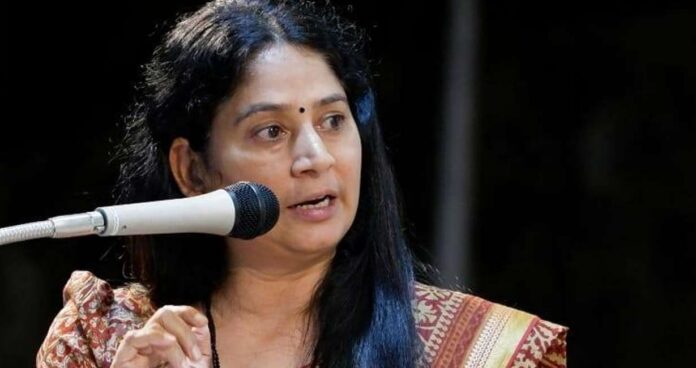 കേവലമായൊരു മാപ്പ് പറച്ചിലില് തീരില്ല ; പോലീസിലും തെരഞ്ഞെടുപ്പ് കമ്മീഷനിലും പരാതി നല്കുമെന്ന് യു പ്രതിഭ കേവലമായൊരു മാപ്പ് പറച്ചിലില് തീരില്ല ; പോലീസിലും തെരഞ്ഞെടുപ്പ് കമ്മീഷനിലും പരാതി നല്കുമെന്ന് യു പ്രതിഭ