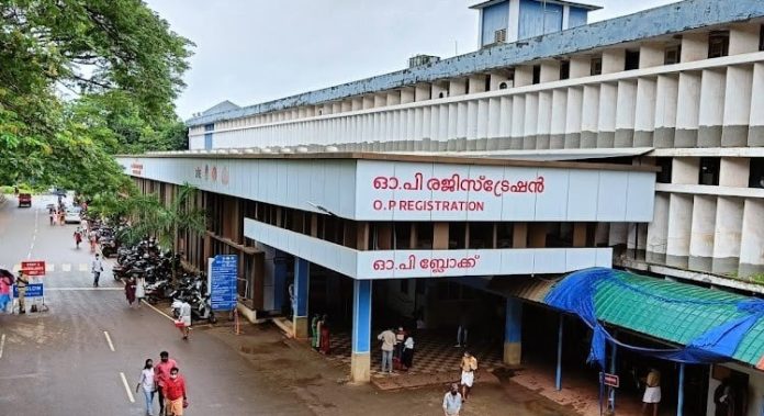 കോട്ടയം മെഡിക്കൽ കോളേജിൽ കെട്ടിടം തകർന്നുണ്ടായ അപകടം ; ചികിത്സയിലായിരുന്ന ഇതര സംസ്ഥാന തൊഴിലാളി മരിച്ചു കോട്ടയം മെഡിക്കൽ കോളേജിൽ കെട്ടിടം തകർന്നുണ്ടായ അപകടം ; ചികിത്സയിലായിരുന്ന ഇതര സംസ്ഥാന തൊഴിലാളി മരിച്ചു