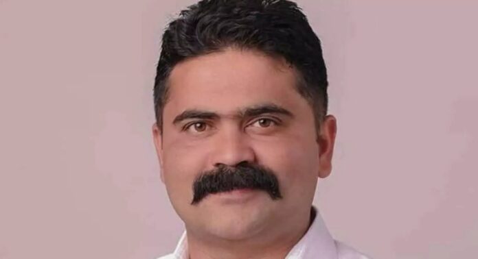 പാലക്കാട് കോൺഗ്രസ് വാർഡ് കൗൺസിലർക്കെതിരെ ലൈംഗിക പീഡന പരാതി പാലക്കാട് കോൺഗ്രസ് വാർഡ് കൗൺസിലർക്കെതിരെ ലൈംഗിക പീഡന പരാതി