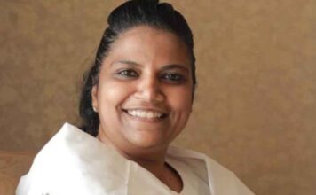 യുഡിഎഫ് കൺവീനർ അടൂർ പ്രകാശിന് പിന്തുണയുമായി മഹിളാ കോൺഗ്രസ് സംസ്ഥാന അധ്യക്ഷ ജെബി മേത്തർ