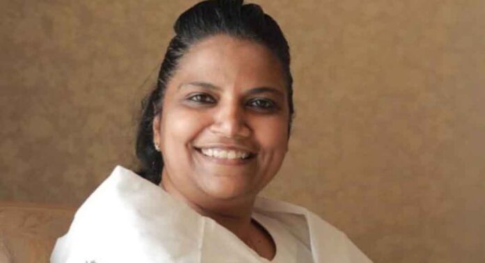 കോൺഗ്രസിൻ്റെ രണ്ടാം ഘട്ട സ്ഥാനാർത്ഥി പട്ടികയും വന്നതോടെ ജെബി മേത്തർക്കെതിരെ പടയൊരുക്കം കോൺഗ്രസിൻ്റെ രണ്ടാം ഘട്ട സ്ഥാനാർത്ഥി പട്ടികയും വന്നതോടെ ജെബി മേത്തർക്കെതിരെ പടയൊരുക്കം