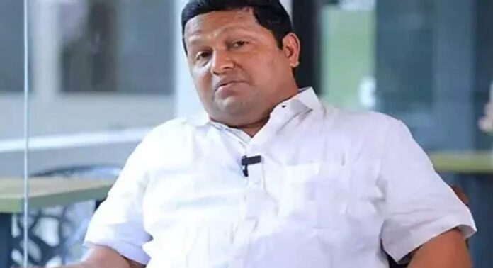 വിസ തട്ടിപ്പുകേസിൽ നിർമാതാവ് ജോബി ജോർജിന് തടവും പിഴയും വിസ തട്ടിപ്പുകേസിൽ നിർമാതാവ് ജോബി ജോർജിന് തടവും പിഴയും