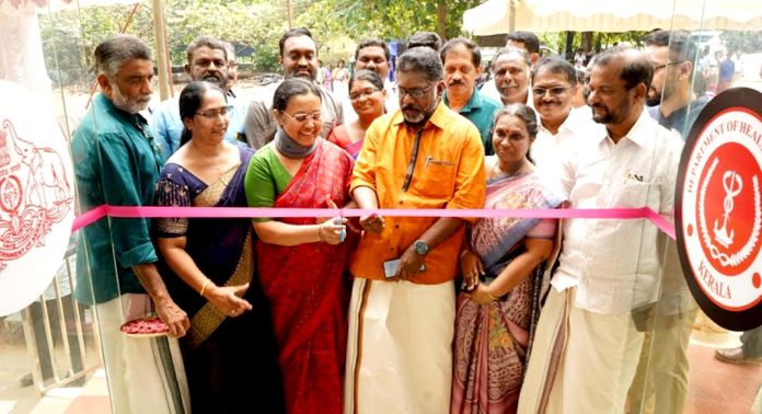 കൊടുമണ് കുടുംബാരോഗ്യ കേന്ദ്രത്തിന് പുതിയ കെട്ടിടം കൊടുമണ് കുടുംബാരോഗ്യ കേന്ദ്രത്തിന് പുതിയ കെട്ടിടം