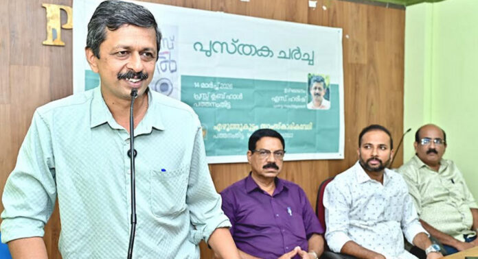 തെരഞ്ഞെടുപ്പ് മുന്നൊരുക്കം : പുതുക്കട – മണക്കയം റോഡിന്റെ ഒന്നാം ഘട്ടം നിർമ്മാണ ഉദ്ഘാടനം നടന്നു തെരഞ്ഞെടുപ്പ് മുന്നൊരുക്കം : പുതുക്കട – മണക്കയം റോഡിന്റെ ഒന്നാം ഘട്ടം നിർമ്മാണ ഉദ്ഘാടനം നടന്നു