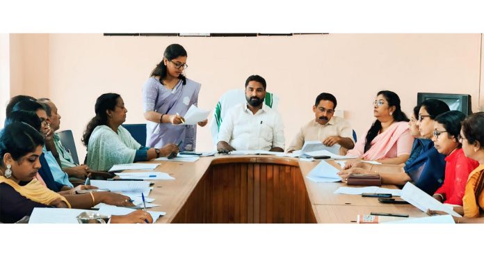 സമഗ്ര വികസനം ലക്ഷ്യമിട്ട് പഴവങ്ങാടി ഗ്രാമപഞ്ചായത്ത് ബജറ്റ് സമഗ്ര വികസനം ലക്ഷ്യമിട്ട് പഴവങ്ങാടി ഗ്രാമപഞ്ചായത്ത് ബജറ്റ്