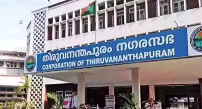 ആറ്റുകാൽ പൊങ്കാലക്ക് ശേഷമുള്ള ശുചീകരണ വീഴ്ചയിൽ ഉഗ്യോഗസ്ഥർക്കെതിരെ നടപടിയുമായി തിരുവനന്തപുരം കോർപറേഷൻ ആറ്റുകാൽ പൊങ്കാലക്ക് ശേഷമുള്ള ശുചീകരണ വീഴ്ചയിൽ ഉഗ്യോഗസ്ഥർക്കെതിരെ നടപടിയുമായി തിരുവനന്തപുരം കോർപറേഷൻ