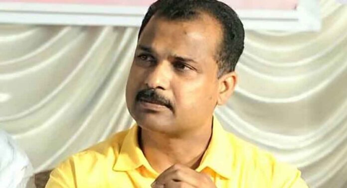 വട്ടിയൂർക്കാവിൽ ബിജെപി വോട്ടിനായി കെ മുരളീധരൻ ശ്രമിക്കുന്നുവെന്ന് വികെ പ്രശാന്ത് വട്ടിയൂർക്കാവിൽ ബിജെപി വോട്ടിനായി കെ മുരളീധരൻ ശ്രമിക്കുന്നുവെന്ന് വികെ പ്രശാന്ത്