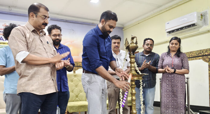 യുവ ആപ്ദ മിത്ര പദ്ധതിക്ക് പത്തനംതിട്ട ജില്ലയില് തുടക്കം യുവ ആപ്ദ മിത്ര പദ്ധതിക്ക് പത്തനംതിട്ട ജില്ലയില് തുടക്കം