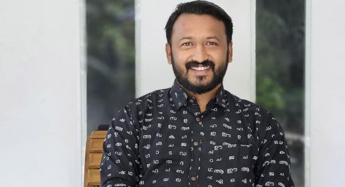 വയനാട് ദുരിതാശ്വാസനിധിയിലേക്ക് വന്ന 778 കോടി രൂപ കൊണ്ട് സർക്കാർ എന്തു ചെയ്തു ; ചോദ്യങ്ങളുമായി രാഹുല് മാങ്കൂട്ടത്തില് വയനാട് ദുരിതാശ്വാസനിധിയിലേക്ക് വന്ന 778 കോടി രൂപ കൊണ്ട് സർക്കാർ എന്തു ചെയ്തു ; ചോദ്യങ്ങളുമായി രാഹുല് മാങ്കൂട്ടത്തില്