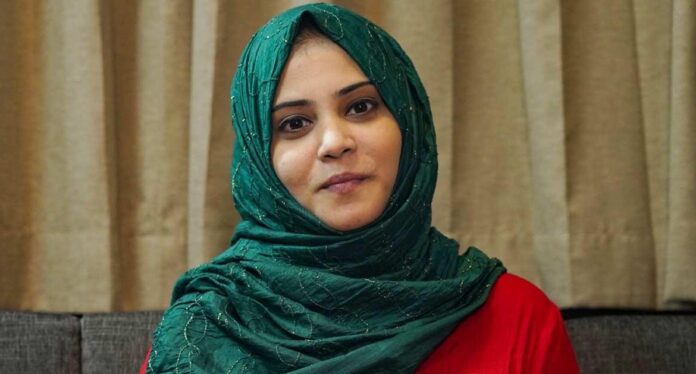 ശാരീരിക അസ്വസ്ഥത ; ഫാത്തിമ തഹിലിയയുടെ ഇന്നത്തെ പരിപാടി മാറ്റിവെച്ചു ശാരീരിക അസ്വസ്ഥത ; ഫാത്തിമ തഹിലിയയുടെ ഇന്നത്തെ പരിപാടി മാറ്റിവെച്ചു